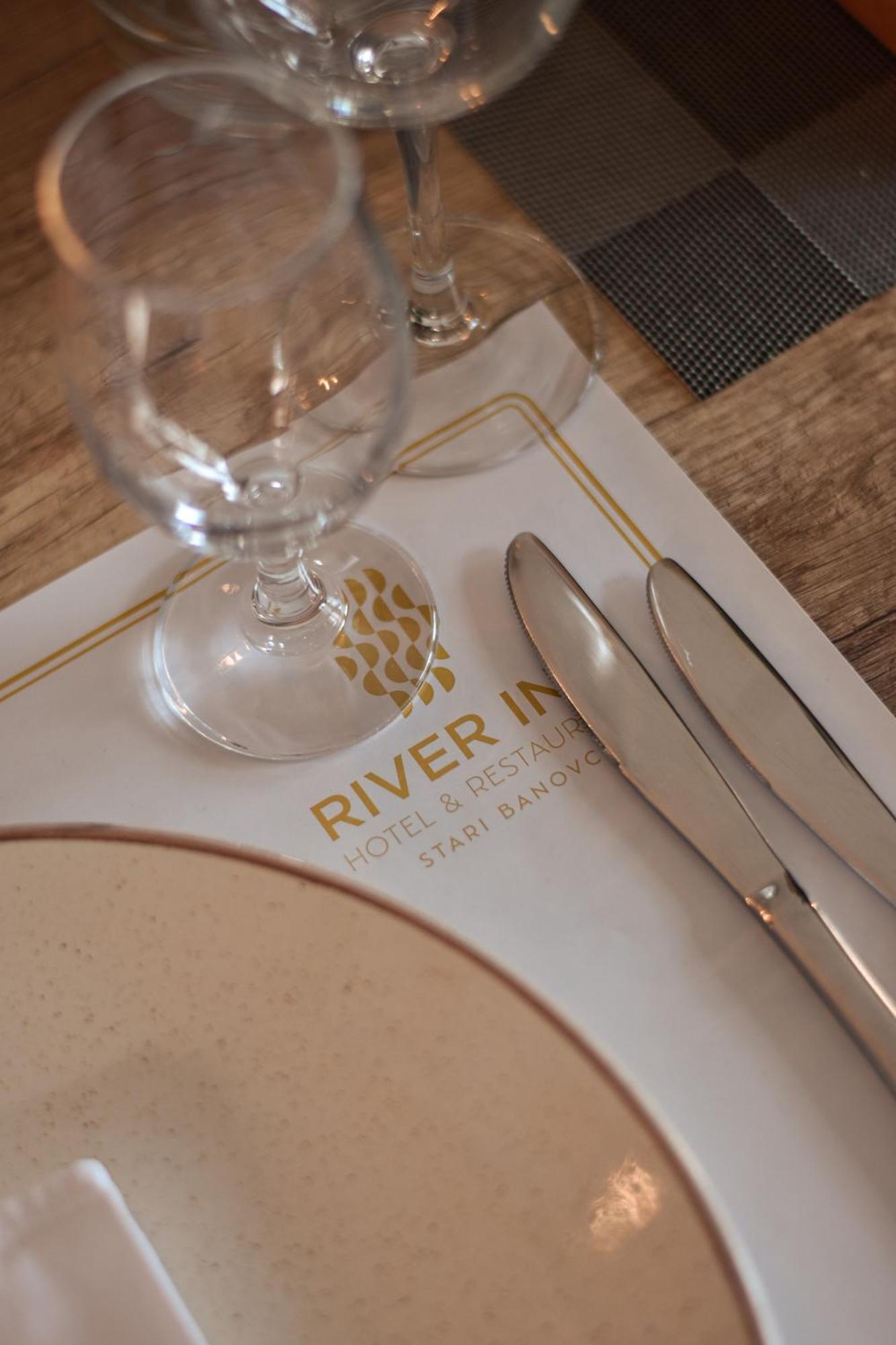 River Inn Stari Banovci Exterior foto